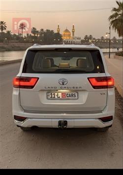 تويوتا لاندكروزر